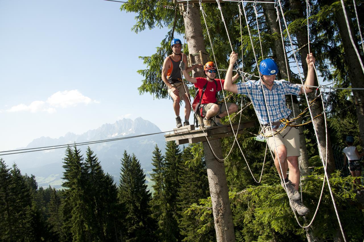 Cubo Sport & Art Hotel Sankt Johann in Tirol Exterior foto