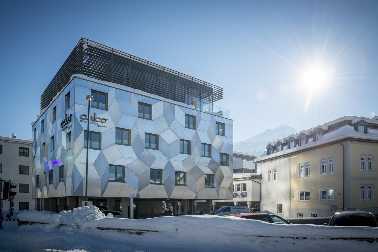 Cubo Sport & Art Hotel Sankt Johann in Tirol Exterior foto
